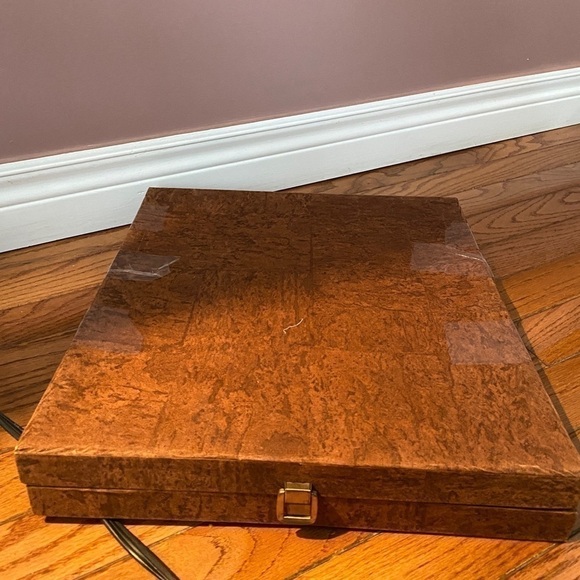VTG. Dessert Plate and 6 Cake Forks In Original Box with Certificate - Italy - Picture 12 of 13